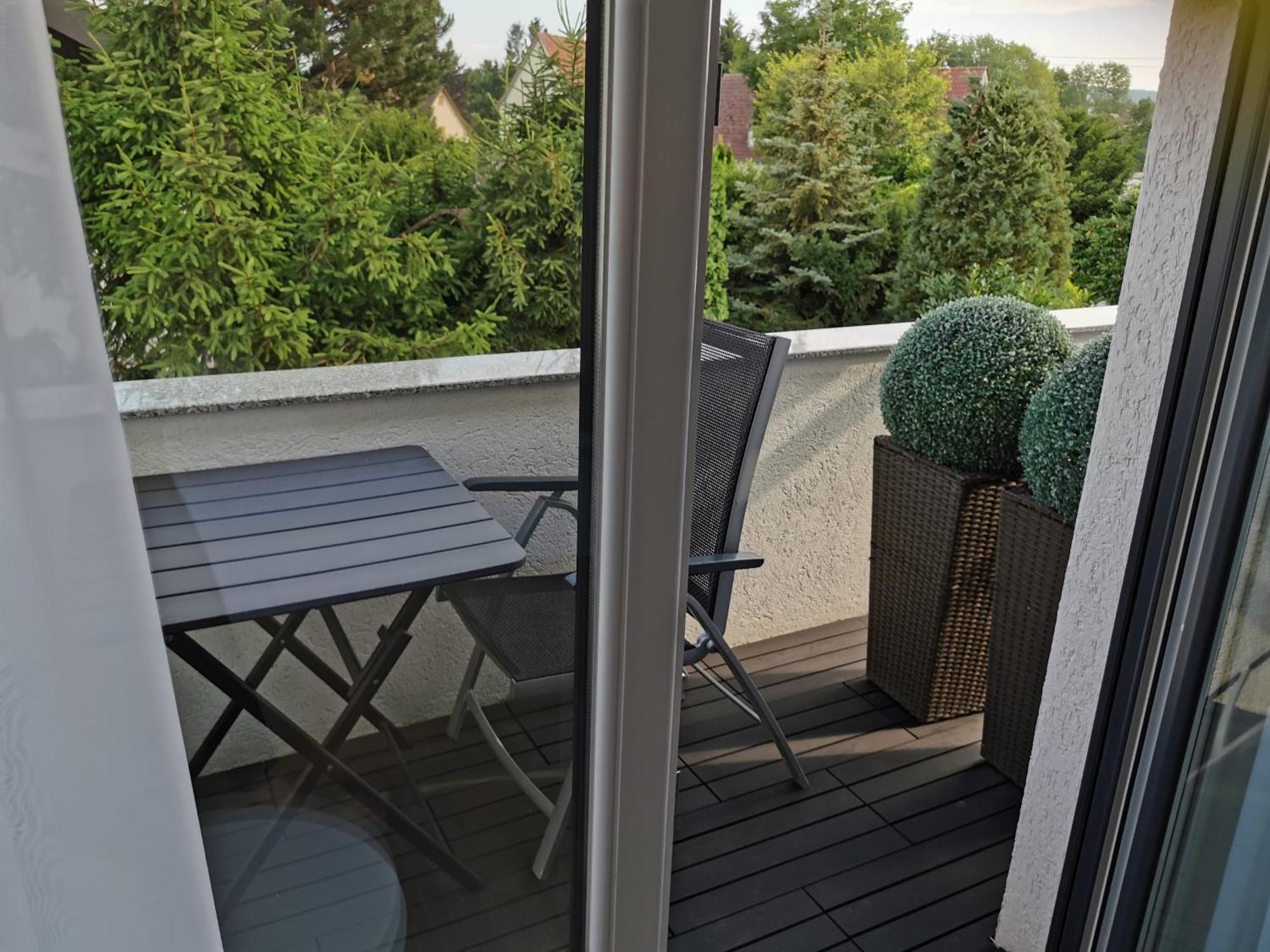 Zimmer-Lein Leingarten Habitación foto